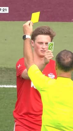 イエローカード UNO - サッカー