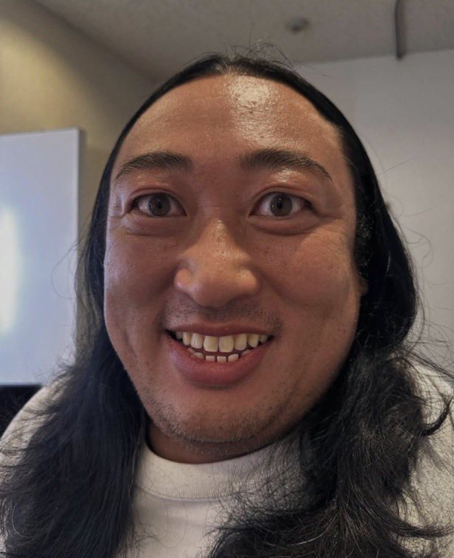 秋山竜次という男 - ロバート, バキバキ