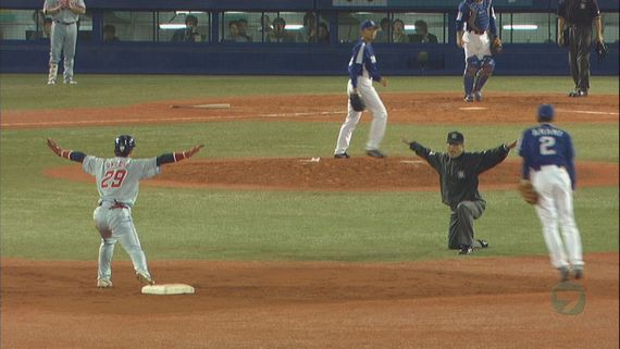 セーフ - 野球, 審判